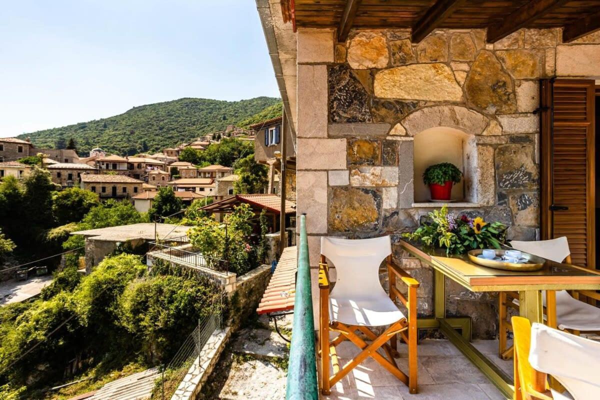 Stemnitsa Stone Residence - Comfy Mountain Getaway Kültér fotó